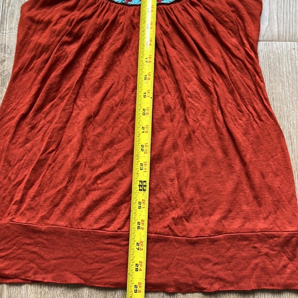 Max Rave Junior’s Dark Orange Beaded Halter Top
Size Small - Picture 16 of 16